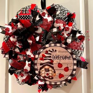 New Handmade Decorative Wreath